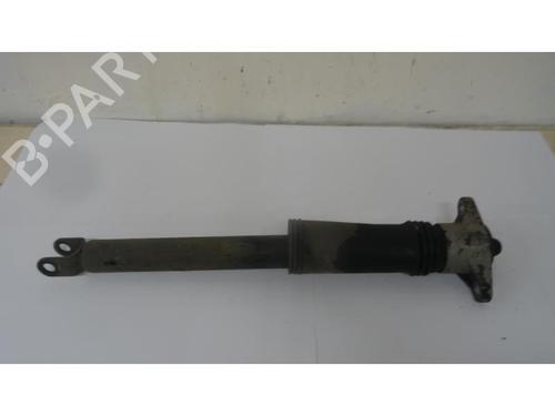 Used Right rear shock absorber HYUNDAI i30 Estate (FD) 1.6 CRDi (116 hp) 13223160