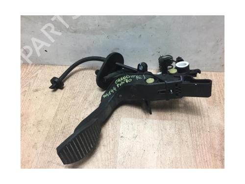 Clutch pedal TOYOTA COROLLA (_E12_) 1.4 D (NDE120_, NDE120R) | BP13293344I13 