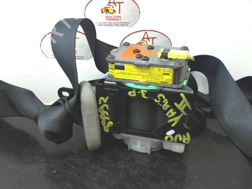 Used Front right seatbelt TOYOTA YARIS (_P9_) 1.4 D-4D (NLP90_, NLP90R) (90 hp) 30780398