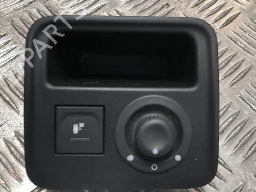 Used Mirror switch DACIA DUSTER (HM_) 1.5 dCi 115 (HMAD) (116 hp) 31187855