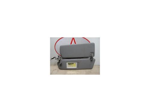 Pare-soleil gauche VW TOUAREG (7LA, 7L6, 7L7) 3.0 V6 TDI (225 hp) 13293787