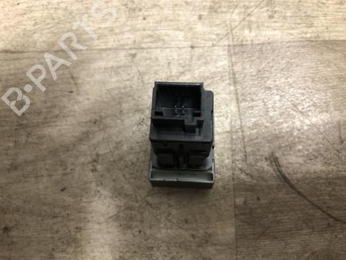 Switch PEUGEOT 3008 I MPV (0U_) 1.6 HDi | BP23872506I30