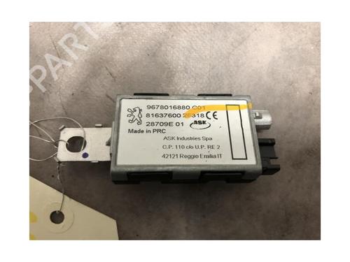 Antenna/Base PEUGEOT 3008 II SUV (MC_, MR_, MJ_, M4_) 1.2 THP/ PureTech 130 (MRHNSM, MRHNSU, MRHNSJ, MRHNYW,... | BP20622657C140 