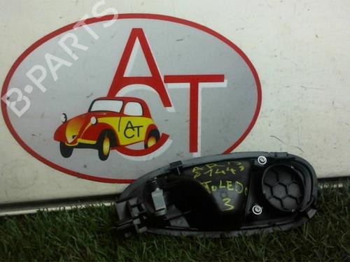 Højre bagtil invendig håndtag VW LUPO I (6X1, 6E1) 1.4 | BP13035335I16