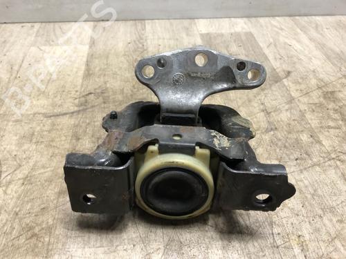 Used Engine mount PEUGEOT 208 I (CA_, CC_) 1.6 BlueHDi 100 (100 hp) 20692552