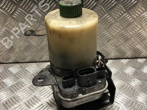 Used Steering pump Steering pump VW POLO V (6R1, 6C1) 1.2 (70 hp) 32341995 32341995