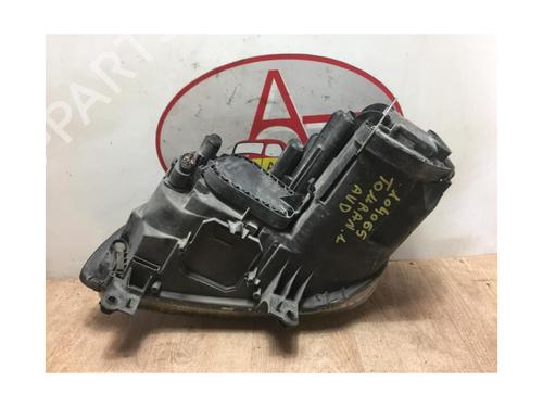 Right headlight VW TOURAN (1T1, 1T2) 2.0 TDI | BP13287508C29
