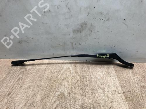 Used Front windshield wiper arm RENAULT TWINGO II (CN0_) 1.2 16V (CN04, CN0B) (75 hp) 13293342