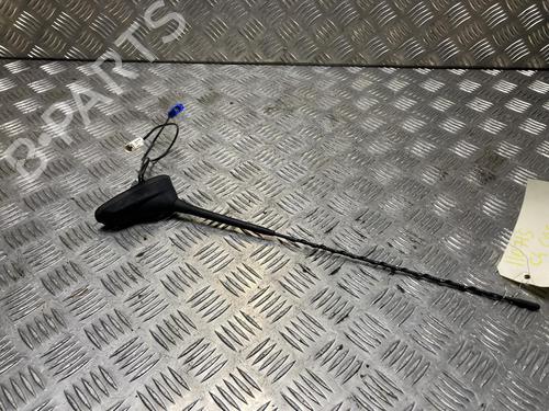 antennabase-citroen-c4-cactus-2014-32519715 main image