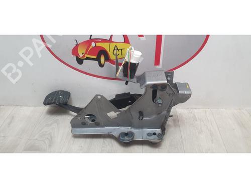 Clutch pedal RENAULT CLIO IV (BH_) 1.5 dCi 90 | BP12975820I13 