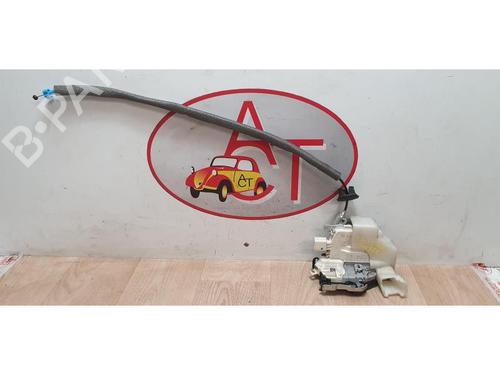 Front left lock AUDI A1 (8X1, 8XK) 1.6 TDI | BP13281969C98 