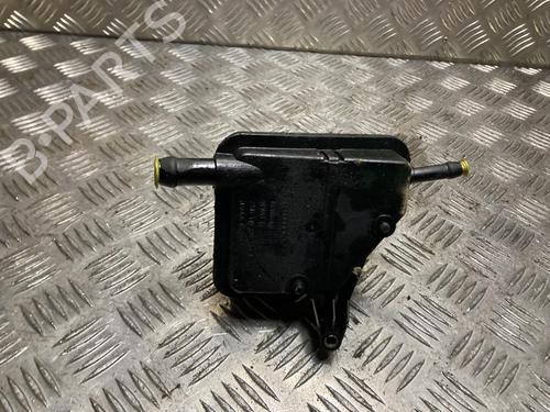 Servostyringsbeholder Servostyringsbeholder VW GOLF IV (1J1) 1.4 16V (75 hp) 34415902 34415902
