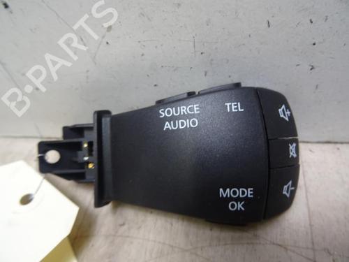 Mando RENAULT MEGANE IV Hatchback (B9A/M/N_) 1.5 dCi 110 (B9A3) (110 hp) 23186421