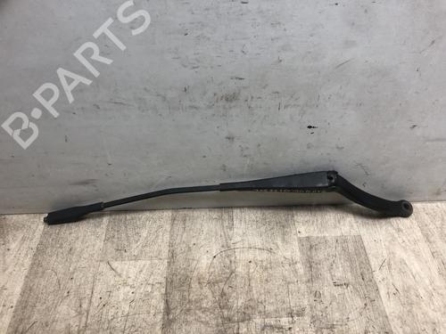 Used Front windshield wiper arm OPEL CORSA D (S07) 1.2 (L08, L68) (80 hp) 25305799