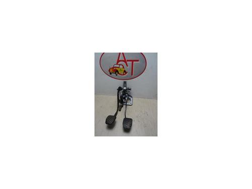 Used Clutch pedal BMW X3 (E83) 2.0 d (150 hp) 12971251