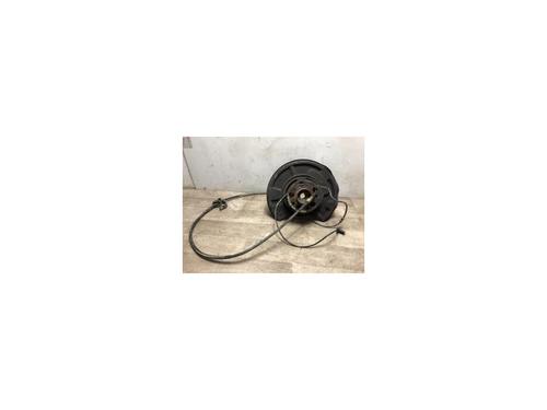Used Left rear steering knuckle MERCEDES-BENZ E-CLASS (W211) E 320 CDI (211.026) (204 hp) 23872044