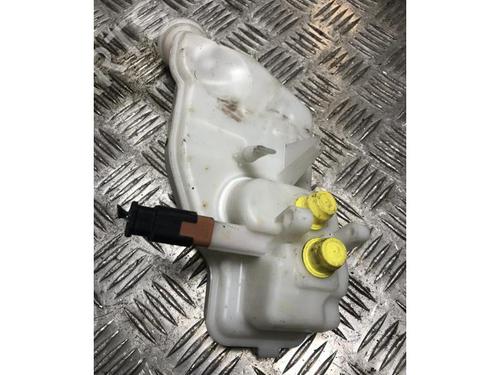 Brake fluid reservoir CITROËN C4 CACTUS 1.2 THP 110 | BP30768329M118