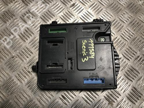 Used Engine control unit (ECU) Engine control unit (ECU) RENAULT SCÉNIC III (JZ0/1_) 1.9 dCi (JZ0J, JZ1J, JZ1K, JZ1S) (131 hp) 33735940 33735940
