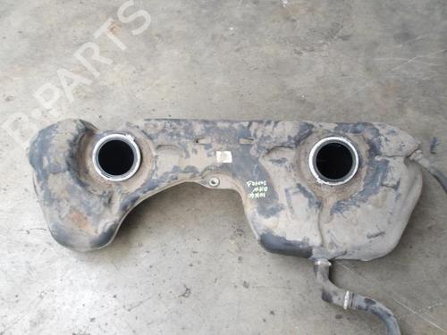 Benzintank BMW 1 (E87) 116 i (115 hp) 28684225