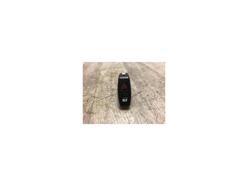 Used Warning switch BMW X3 (E83) 3.0 d (218 hp) 20628422