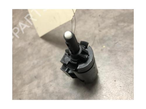 Switch PEUGEOT 3008 II SUV (MC_, MR_, MJ_, M4_) 1.2 THP/ PureTech 130 (MRHNSM, MRHNSU, MRHNSJ, MRHNYW,... | BP20622625I30