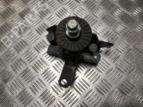 Used Engine mount MITSUBISHI MIRAGE / SPACE STAR VI Hatchback (A0_A) 1.2 (71 hp) 33217572