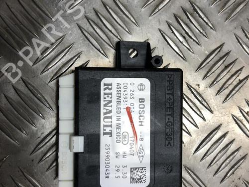 Used Control unit RENAULT MEGANE IV Hatchback (B9A/M/N_) 1.5 dCi 110 (B9A3) (110 hp) 27547113