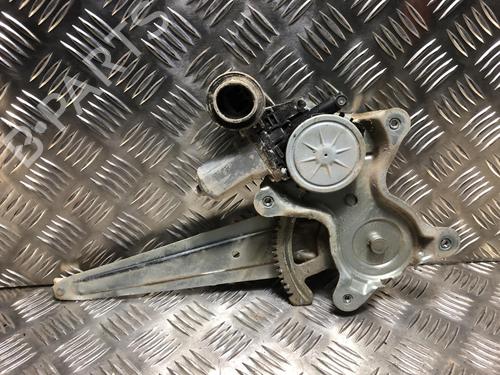 Rudehejsemekanisme Højre bagtil TOYOTA RAV 4 III (_A3_) 2.2 D 4WD (ALA30_, ALA30R) (150 hp) 31201688