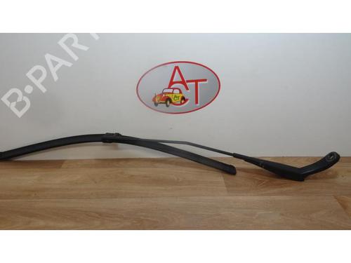 Used Front windshield wiper arm PEUGEOT 207 (WA_, WC_) 1.6 HDi (90 hp) 13279264