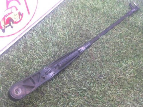 Used Front windshield wiper arm VW GOLF PLUS V (5M1, 521) 1.9 TDI (90 hp) 27511810