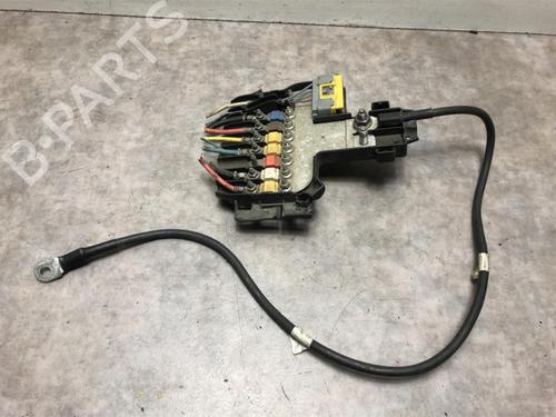 Zekeringkast CITROËN C4 Picasso I MPV (UD_) 1.6 HDi (109 hp) 23100131