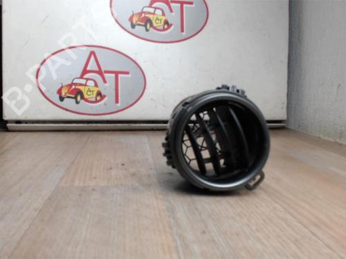 Air vent TOYOTA YARIS (_P13_) 1.5 Hybrid (NHP130_, NHP130) | BP13261937I21 