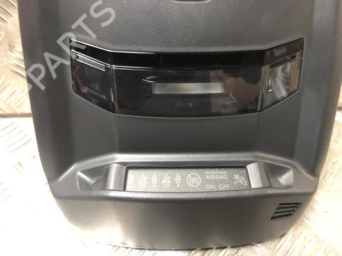 Interior roof light PEUGEOT 208 II (UB_, UP_, UW_, UJ_) 1.2 PureTech 100 | BP31245576I8