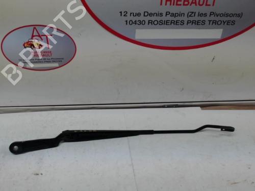 Used Front windshield wiper arm VW GOLF IV (1J1) 1.9 TDI (110 hp) 25297697