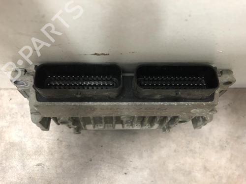 Used Engine control unit (ECU) RENAULT GRAND SCÉNIC II (JM0/1_) 2.0 (135 hp) 31243818