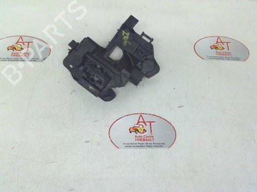 Used Licence plate light PEUGEOT 206 Hatchback (2A/C) 1.4 HDi eco 70 (68 hp) 13129314