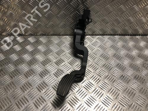 Pedal Pedal FIAT BRAVO II (198_) 1.9 D Multijet (198AXC1B) (150 hp) 34523355 34523355