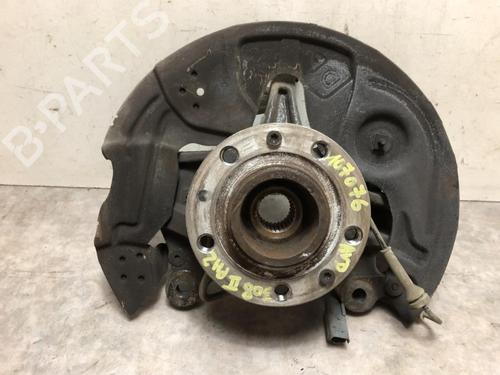 Used Right front steering knuckle PEUGEOT 308 II (LB_, LP_, LW_, LH_, L3_) 1.5 BlueHDi 130 (131 hp) 20620400