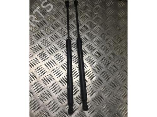 Tailgate lift support RENAULT CLIO IV (BH_) 1.5 dCi 90 | BP24037186C138 