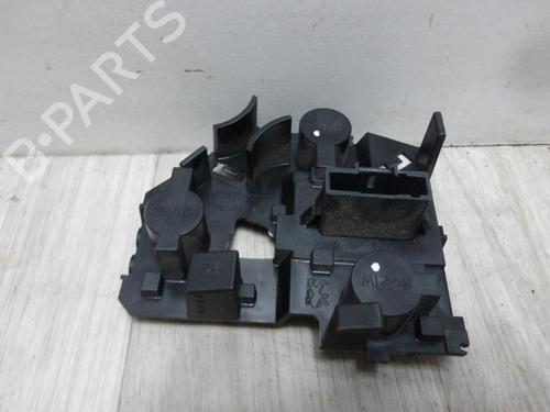 Used Licence plate light PEUGEOT 206+ (2L_, 2M_) 1.4 HDi eco 70 (68 hp) 26977048