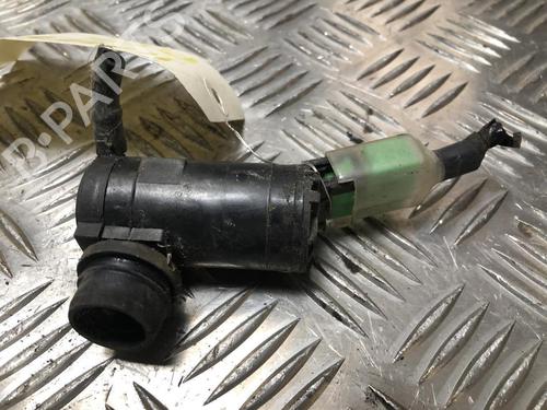 Used Washer pump NISSAN PIXO (UA0) 1.0 (68 hp) 31243971