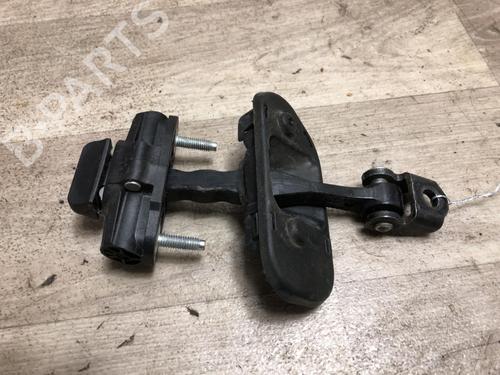 Used Hinge/Door check strap FORD FOCUS III 2.0 TDCi (163 hp) 23872808