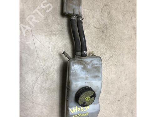 Used Brake master cylinder MERCEDES-BENZ VITO / MIXTO Van (W639) 110 CDI (639.601, 639.603, 639.605) (95 hp) 20620260