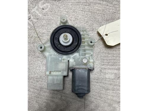 Left rear window motor PEUGEOT 308 II (LB_, LP_, LW_, LH_, L3_) 1.5 BlueHDI 100 | BP29267616E23 