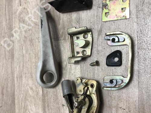 Used Rear right exterior door handle Rear right exterior door handle RENAULT 4 (112_) 0.8 (1123) (34 hp) 13412924 13412924
