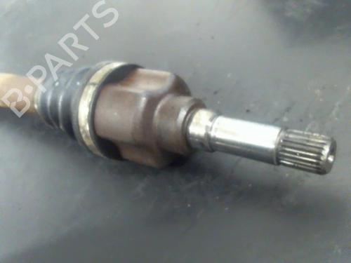 Used Right front driveshaft CITROËN C3 Pluriel (HB_) 1.4 HDi (68 hp) 15890147