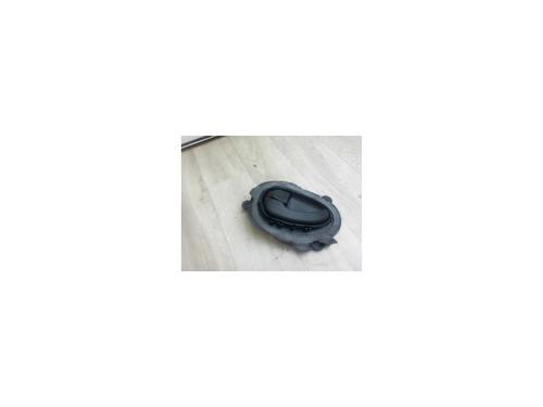 Venstre foran invendig håndtak PEUGEOT 406 (8B) 2.1 TD 12V (109 hp) 12967370