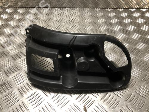 Kofangerbeslag bag PEUGEOT 2008 II (UD_, US_, UY_, UJ_, UR_, UC_) 1.2 PureTech 130 (USHNS, URHNS) (130 hp) 33217571