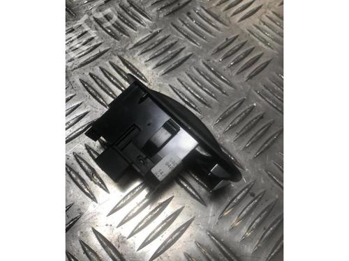 Right rear window switch TOYOTA COROLLA Verso (ZER_, ZZE12_, R1_) 2.2 D-4D (AUR10_, AUR10R) | BP26328102I28