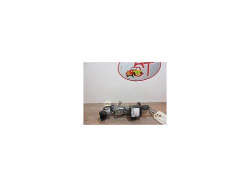 Used Ignition barrel SUZUKI GRAND VITARA II (JT, TE, TD) 1.9 DDiS All-wheel Drive (JT419, TD44, JB419WD, JB419XD,... (129 hp) 13291862